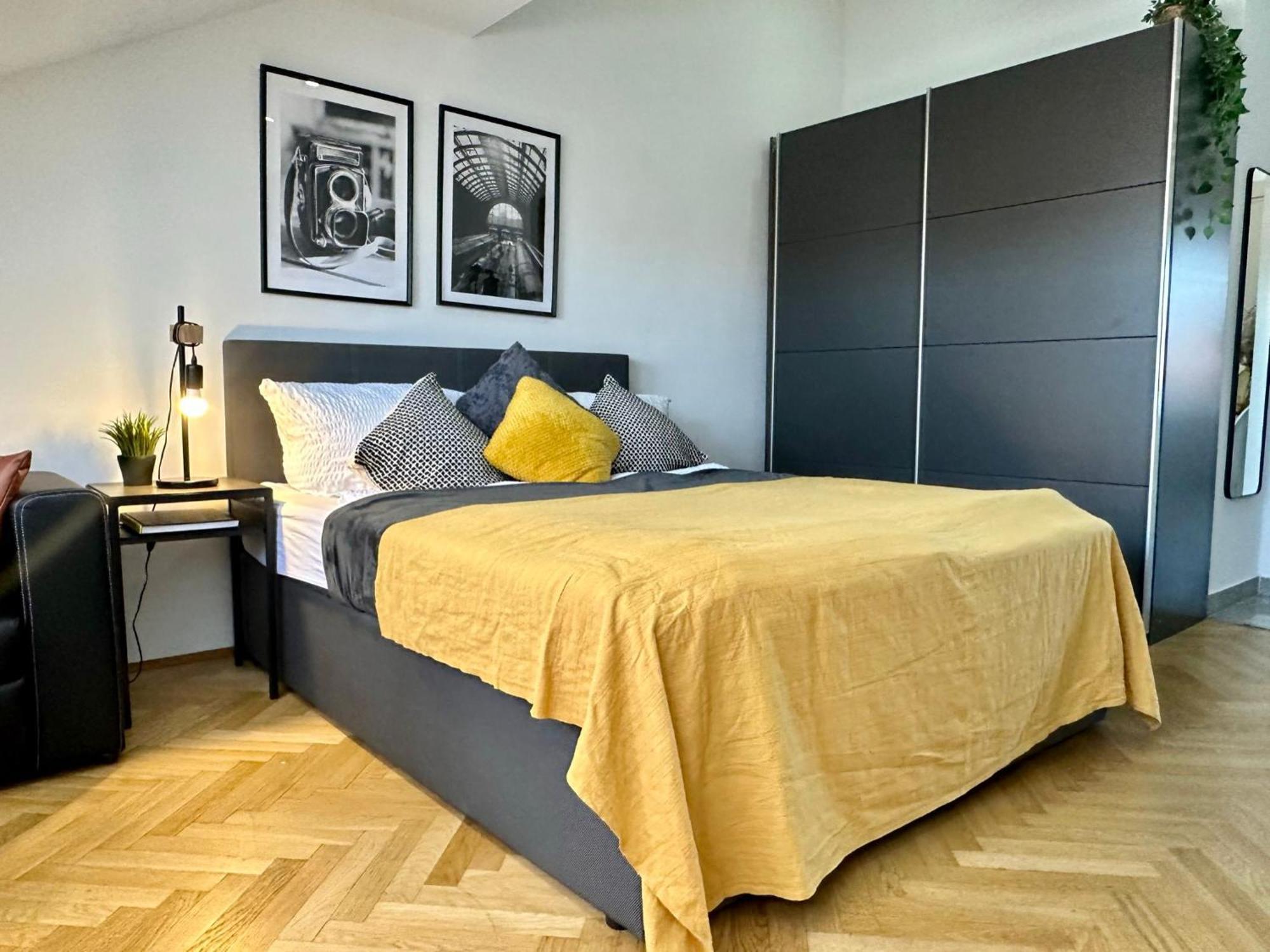 Apartments I 5 Minutes To Metro Відень Екстер'єр фото