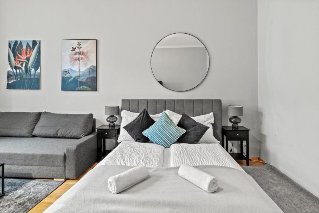 Apartments I 5 Minutes To Metro Відень Екстер'єр фото
