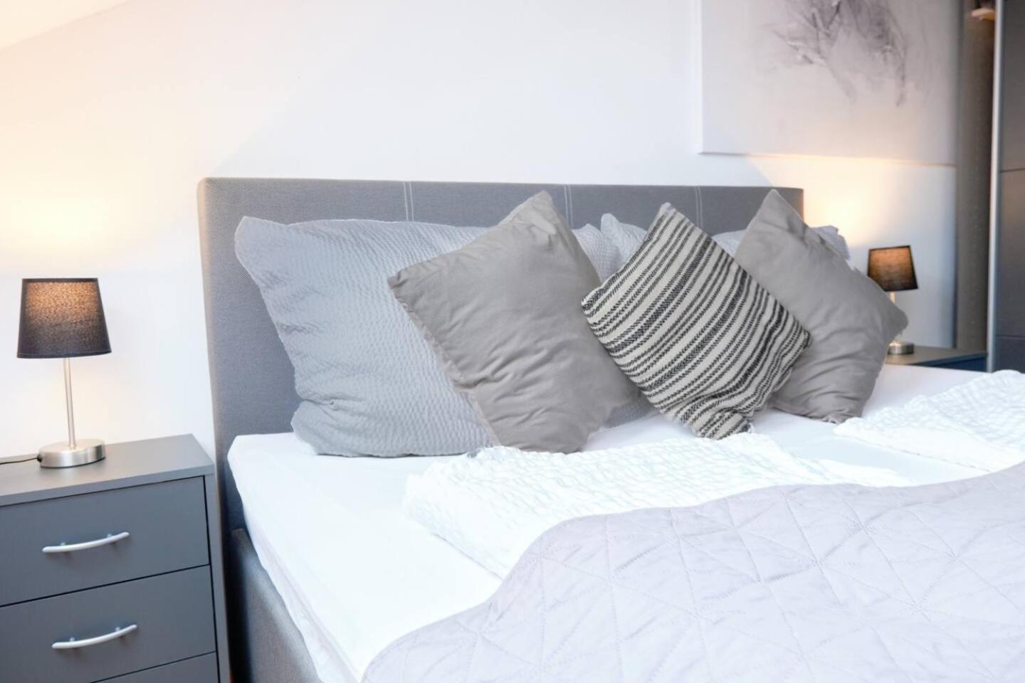 Apartments I 5 Minutes To Metro Відень Екстер'єр фото